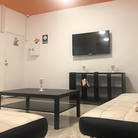 Arc House Sevilla Only Adults ภายนอก รูปภาพ