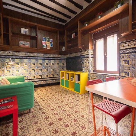 Arc House Sevilla Only Adults ภายนอก รูปภาพ