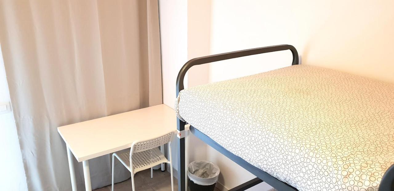 Arc House Sevilla Only Adults ภายนอก รูปภาพ