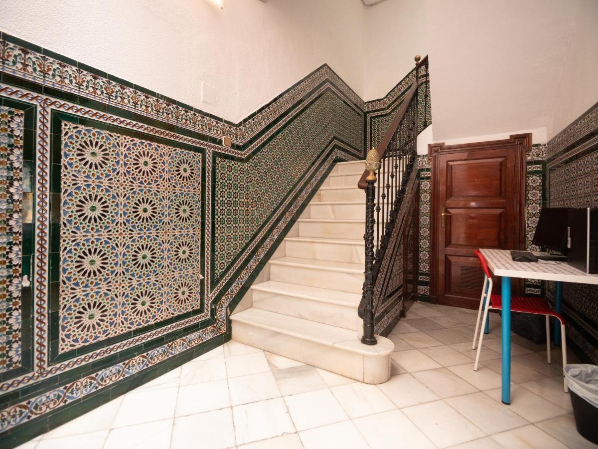 Arc House Sevilla Only Adults ภายนอก รูปภาพ