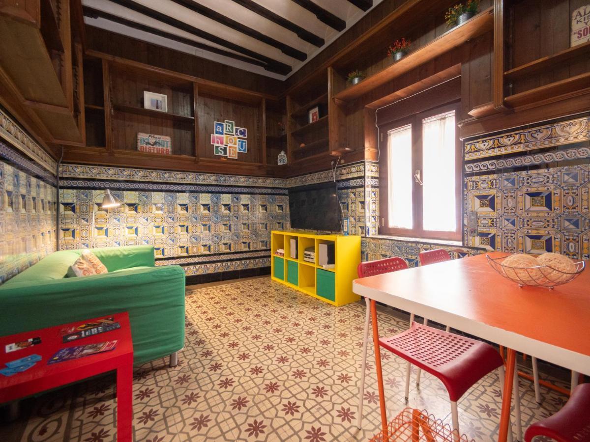 Arc House Sevilla Only Adults ภายนอก รูปภาพ