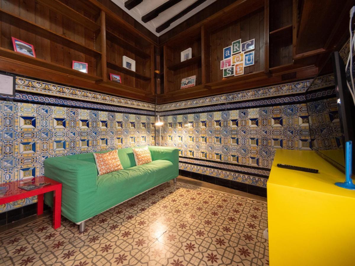 Arc House Sevilla Only Adults ภายนอก รูปภาพ